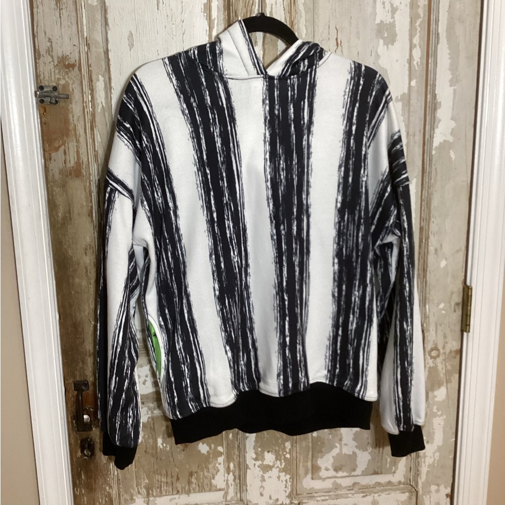 Blackmilk Beetlejuice Hoodie - Size Small - Fun Graphics!